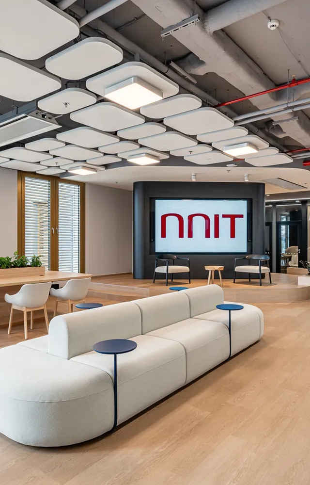Box Nnit Low-Code Development with OutSystems | NNIT