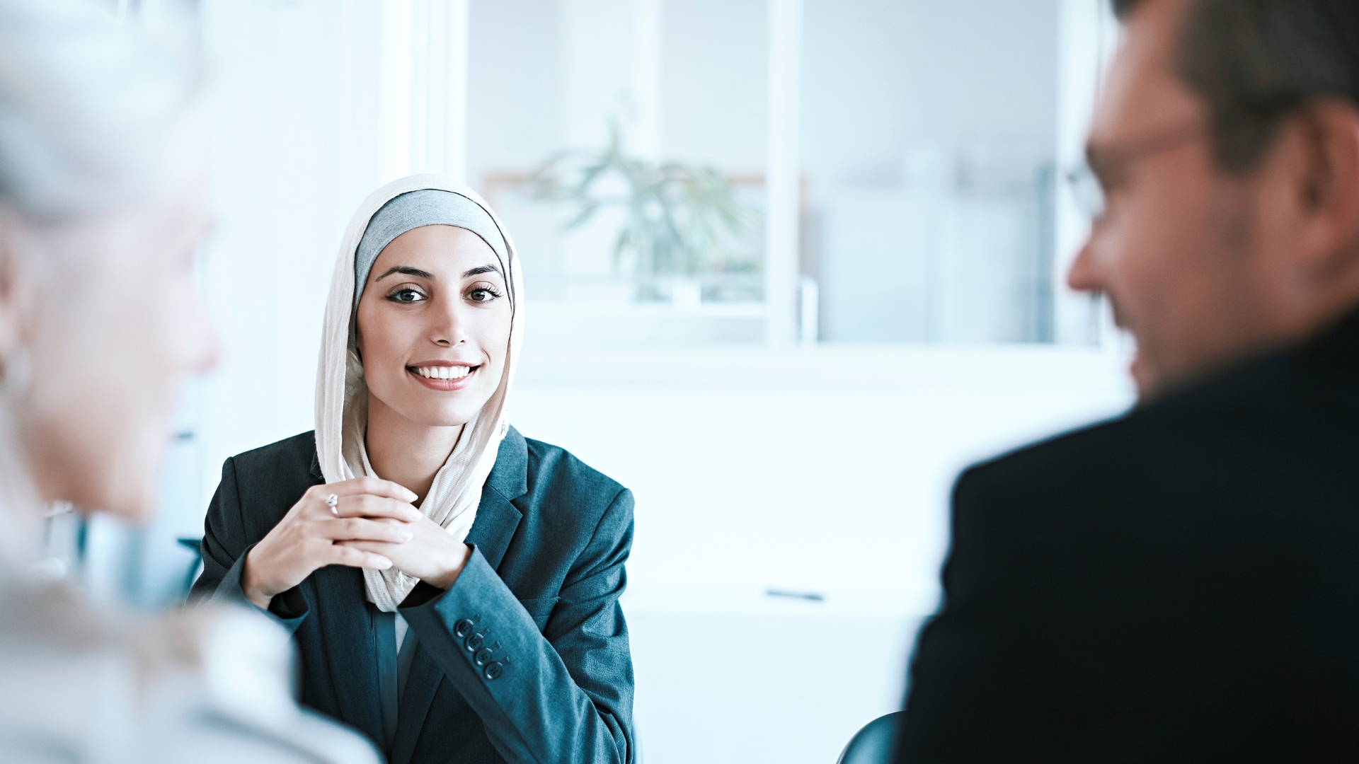 Smiling Businesswoman4